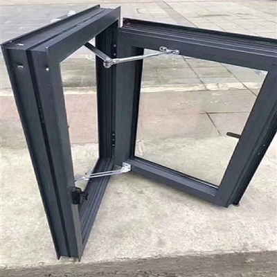 防火钢窗