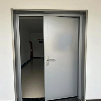 消防通道处防火门